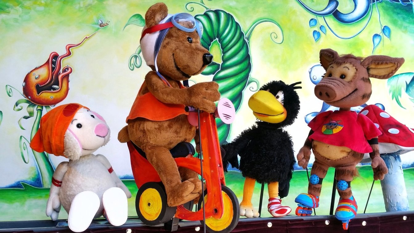 Figurentheater "Der kleine Rabe Socke"